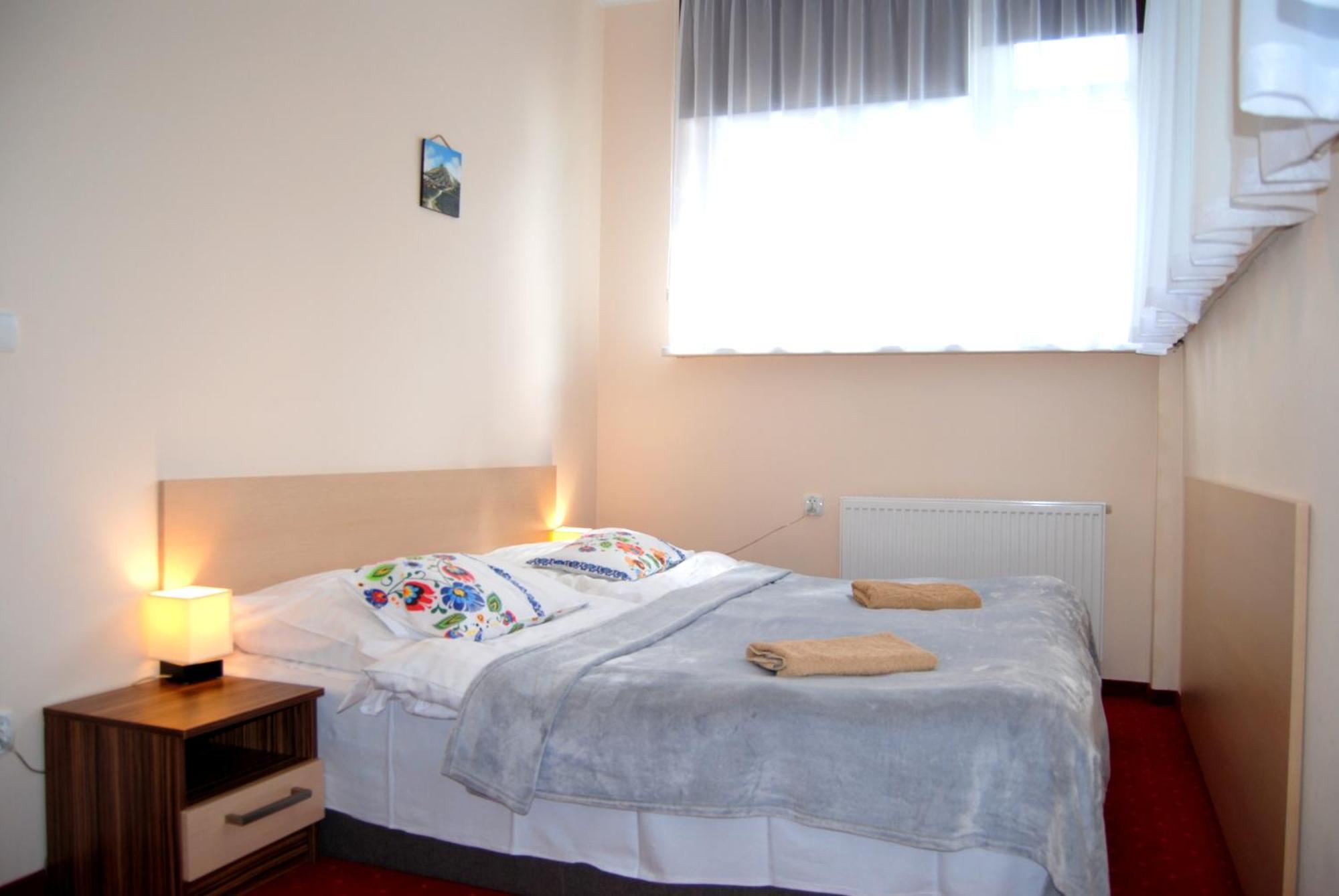 Willa Nimfa Apartamenty W Centrum Шклярска Поремба Екстериор снимка